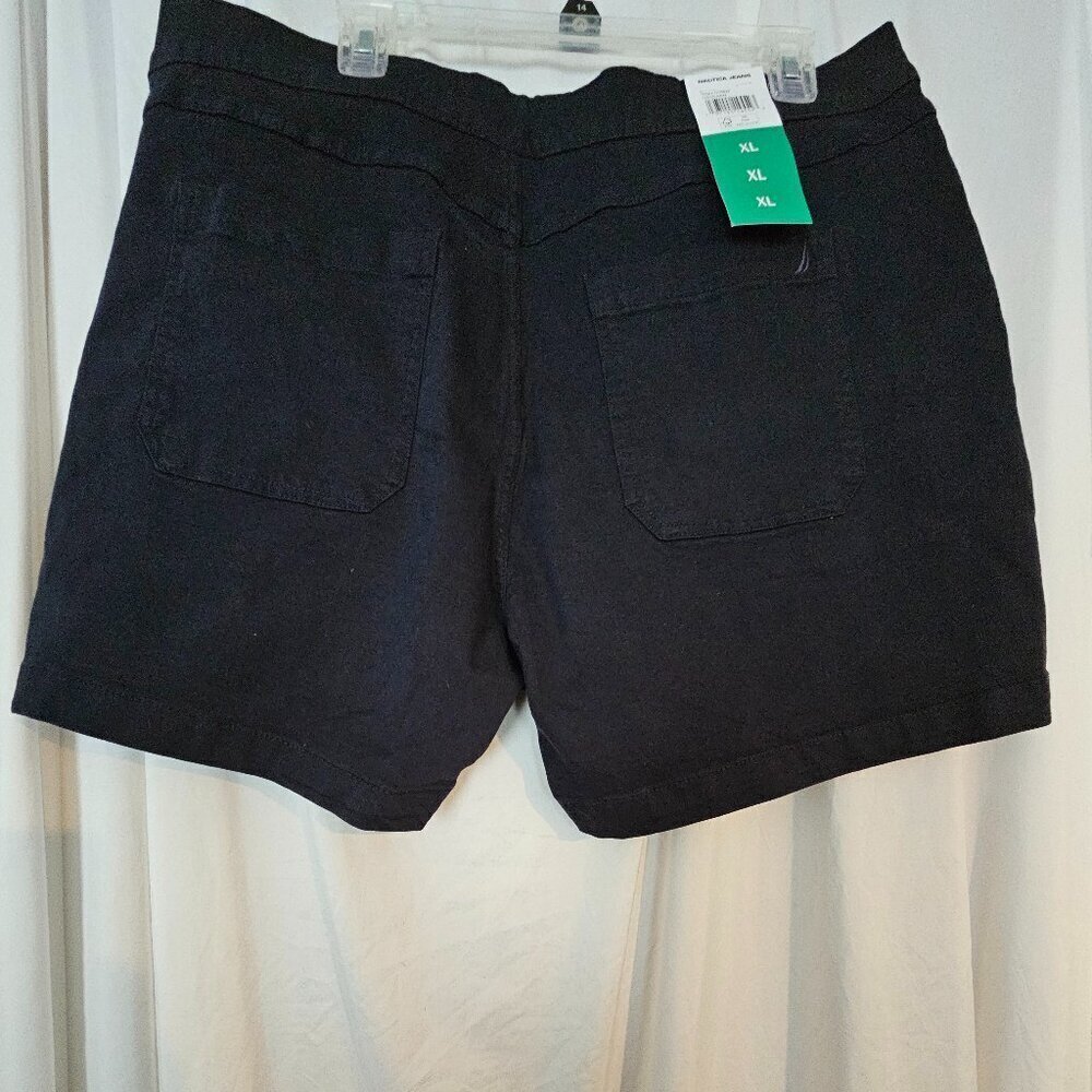 Nautica Jeans Women's Navy‎ Blue Casual Shorts Size XL NWT - Picture 3 of 8